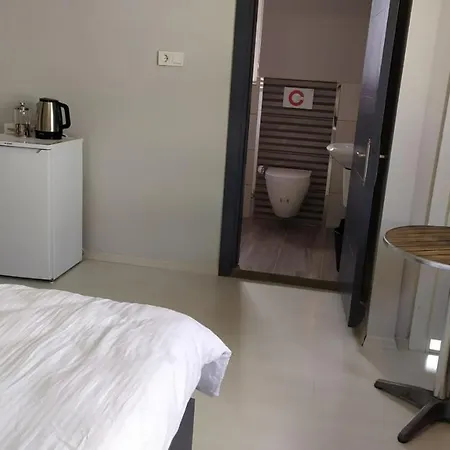 شقة Razi Turizm *