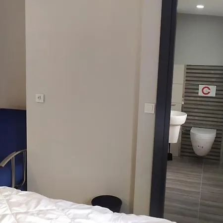 公寓 Razi Turizm *