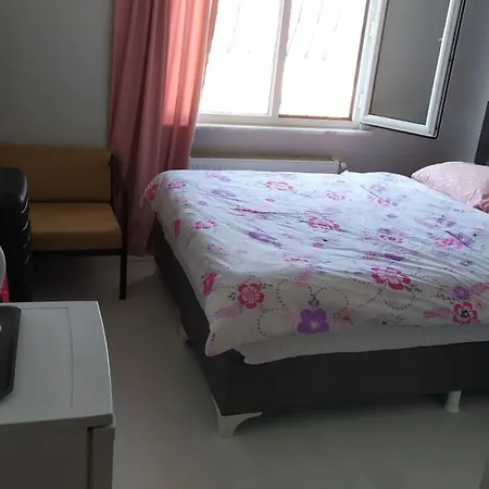Razi Turizm Apartamento