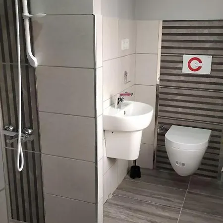 Razi Turizm Appartement *